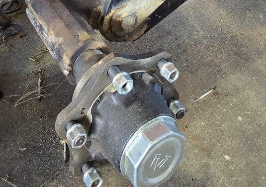 Heavy Duty Hubs & Spindles